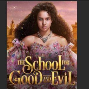 New NWT Netflix The School‎ For Good And Evil Agatha Off White Show Movie Shirt